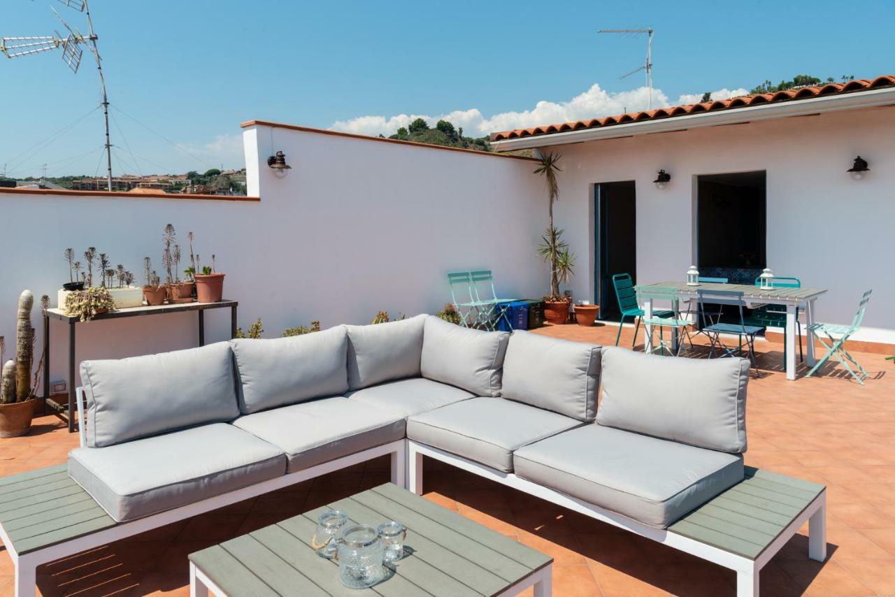 アーチ・カステッロLa Terrazza Dei Normanniアパートメント エクステリア 写真