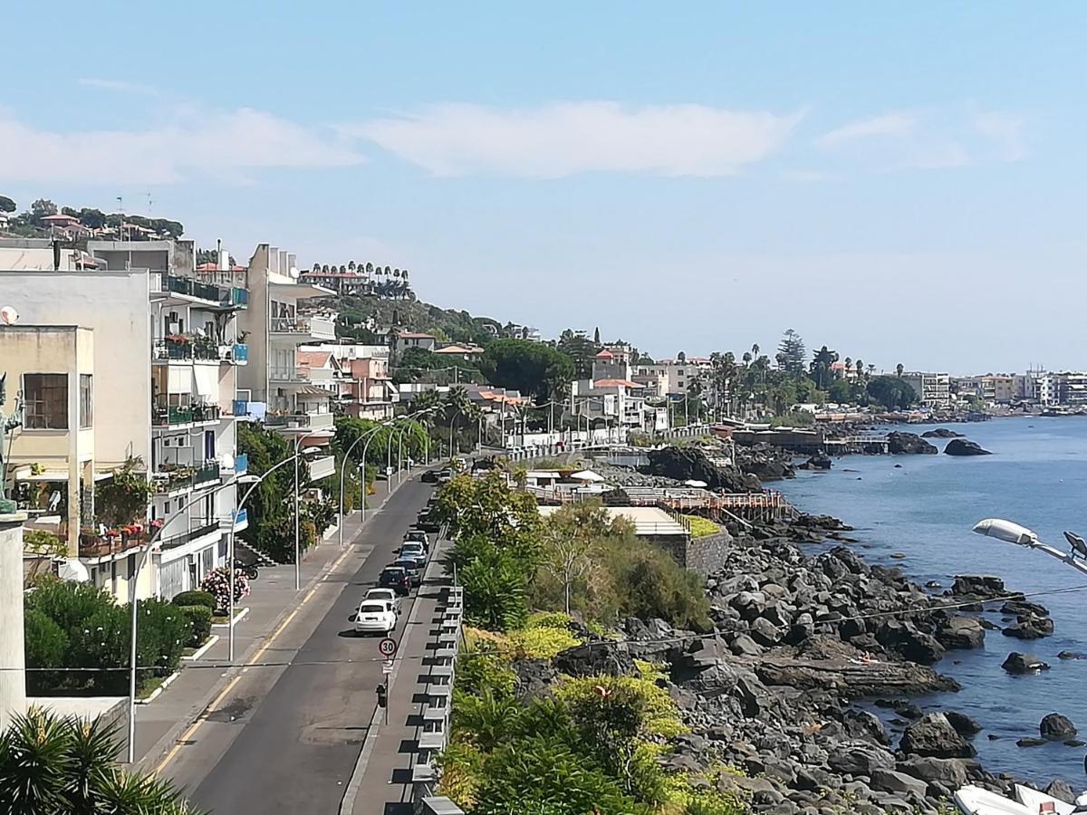 アーチ・カステッロLa Terrazza Dei Normanniアパートメント エクステリア 写真